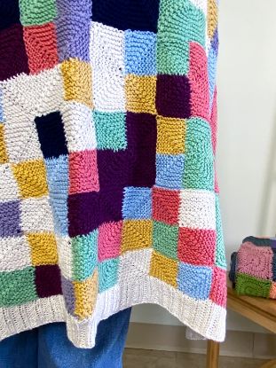 Picture of Mindful Mosaic Blanket - Knit